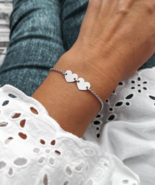 Strieborný náramok dve srdiečka Silver Heart