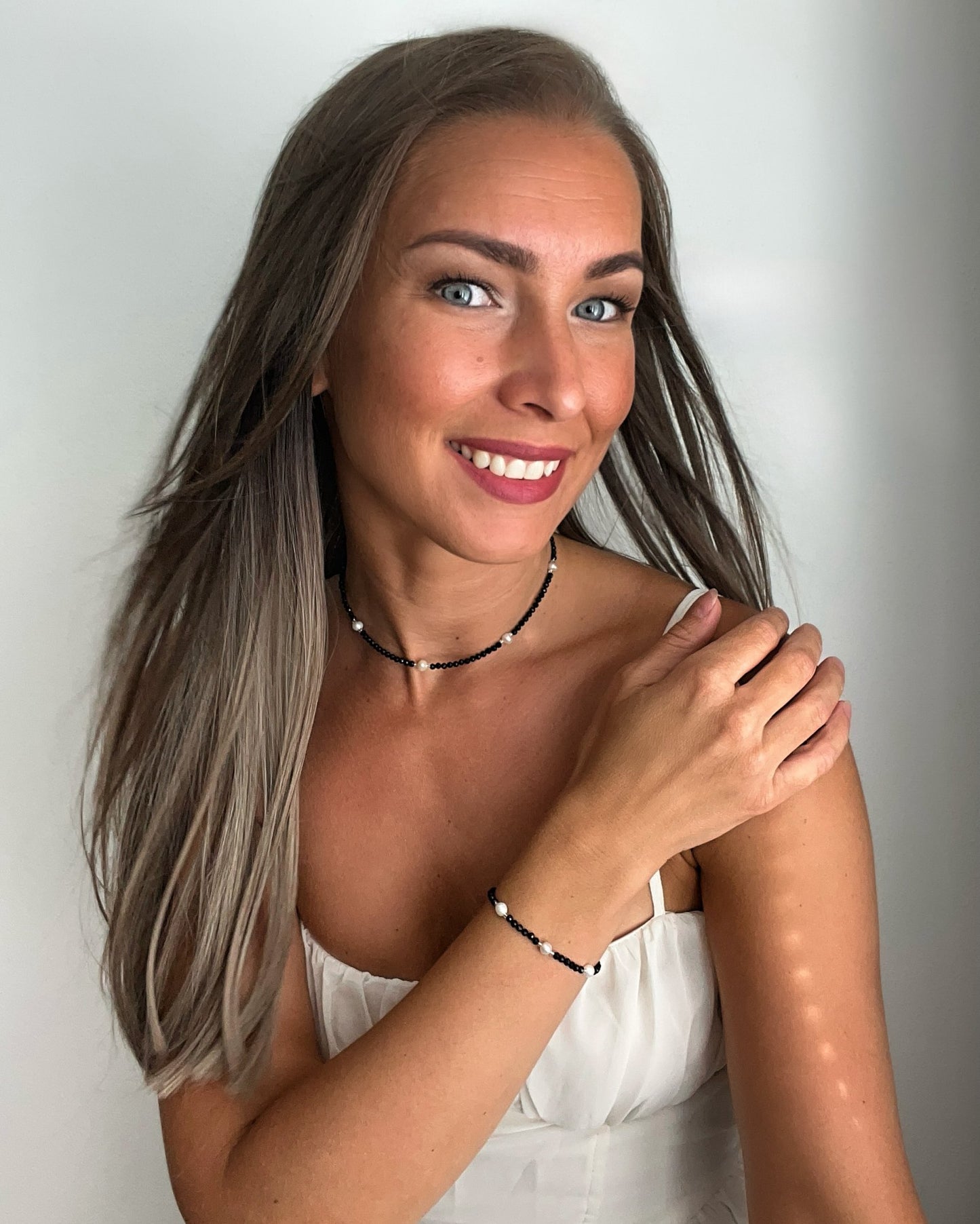 Náhrdelník Ónyx s perlami