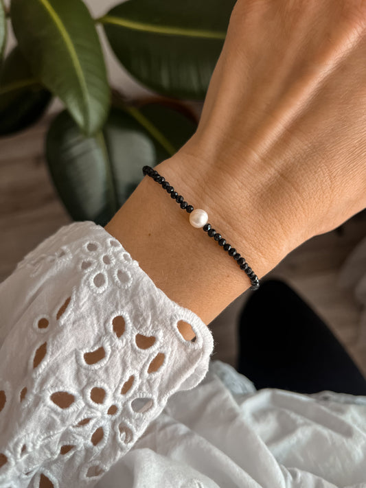 Náramok riečna perla s Ónyxom